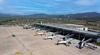 Milas-Bodrum Havalimanı, 2025'in İlk Dört Ayında 511 Bin Yolcu Ağırladı