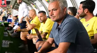 Mourinho'nun ekibinde büyük değişiklik! Yollanacak isimler belli oldu