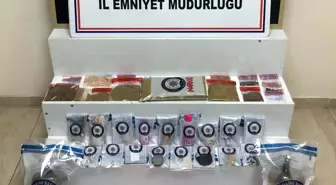 Zonguldak'ta Uyuşturucu Operasyonu: Üç Şüpheli Tutuklandı