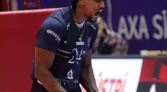 Kübalı Voleybolcu Miguel Gutierrez, Altekma'dan Ayrıldı