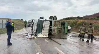 Nallıhan'da Çöp Kamyonu Devrildi: 1 Ölü, 1 Yaralı