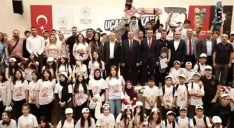 Denizli'de 'Uçan Kaykay' Projesi Lansmanı Coşkulu Bir Etkinlikle Gerçekleşti