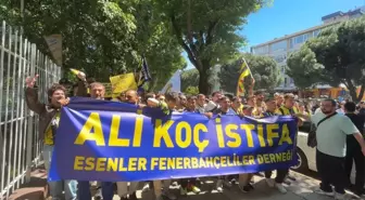 Fenerbahçeli Taraftarlardan Yönetim Protestosu: 'Büyük Fenerbahçe Yürüyüşü'
