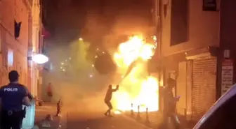 Kadıköy'de Elektronik Dükkanında Yangın Çıktı