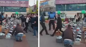 Seyyar satıcı zabıtaya bıçak çekti, polis müdahale etti