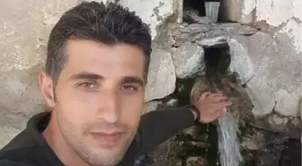 Elazığ'da 14 Yaşındaki Çocuk, Babasını Öldürdü, Annesini Yaraladı