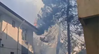 Diyarbakır'da Rehberlik Araştırma Merkezi'nde Yangın