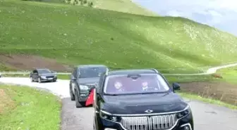 Ardahan'da Köy Yolları Beton İle Yenileniyor