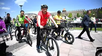 Erzurum'da Sağlıklı Yaşam İçin Bisiklet Turu Düzenlendi
