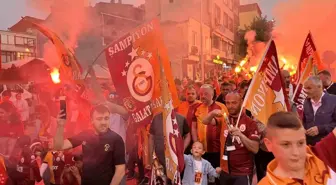 Galatasaray Şampiyonluğunu Hayrabolu'da Coşkuyla Kutladı
