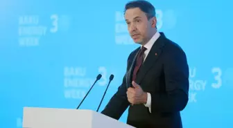 Bakan Bayraktar, Bakü Enerji Haftası'na Katıldı