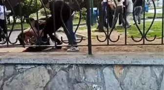 İstanbul Başakşehir'de Çocuk Kavgası Kamerada