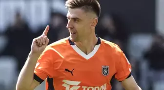 Başakşehir, Piatek'in Al Duhail'e transferini açıkladı