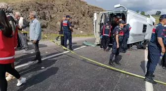 Yozgat'ta Midibüs Kazası: 2 Ölü, 15 Yaralı