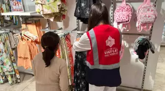 İzmir'de 624 Çocuğa Bayramlık Kıyafet Desteği