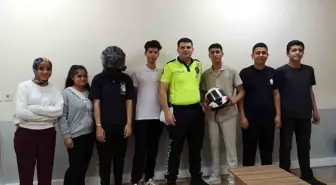 Karacasu'da Öğrencilere Trafik Eğitimi Verildi