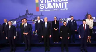 Zelenskiy, NATO Zirvesi'nde Rusya'ya Yaptırım Çağrısında Bulundu