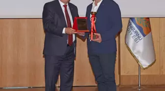 Aliağa Futbol, 2'nci Lig'e Nasırlı Şampiyon Olmanın Gururunu Yaşıyor