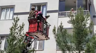 Batman'da Psikolojik Sorunları Olan Şahıs, Ailesini Rehin Aldı