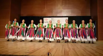 Edirne'de Renkli Halk Oyunları Festivali
