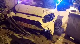 Elazığ'da Ticari Araç ile Motosiklet Çarpıştı: 6 Yaralı