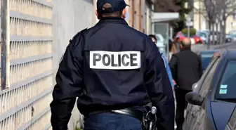 Fransa'da bir kişi camide Kur'an-ı Kerim yaktıktan sonra kaçtı