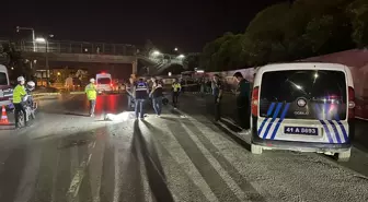 Kocaeli'de TIR ile Motosiklet Çarpıştı: Bir Kişi Hayatını Kaybetti
