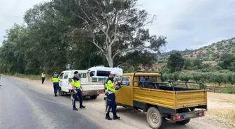 Aydın'da Trafik Denetimlerinde 12 Sürücüye Ceza
