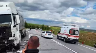 Nevşehir'de süt tankeri ile otomobil kafa kafaya çarpıştı! 2 kişi hayatını kaybetti