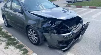 Samsun'da İki Otomobil Çarpıştı: 1 Yaralı