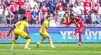 Samsunspor'da 5 Oyuncu ile Yollar Ayrıldı