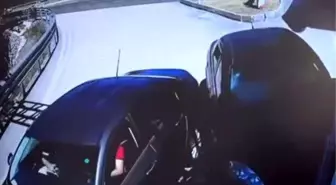 Elazığ'da Feci Kaza: Çalışan Otomobilin Altında Kalmaktan Kıl Payı Kurtuldu