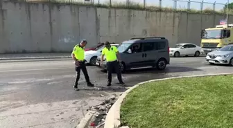 Tuzla'da Zincirleme Kaza: 4 Yaralı