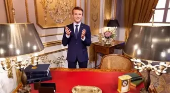 Greenpeace, Macron'un Bal Mumu Heykelini İade Etti