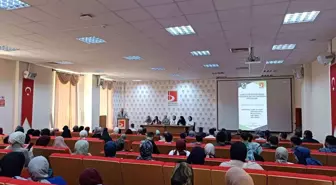 Din Eğitimcisinin Nitelikleri Paneli Bilecik'te Düzenlendi