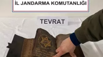 Kırşehir'de 700 Yıllık El Yazması Tevrat Ele Geçirildi
