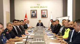 Kütahya'da İl Güvenlik ve Asayiş Toplantısı Gerçekleştirildi