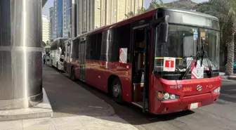 Hacı Adayları Arafat'a Taşınıyor