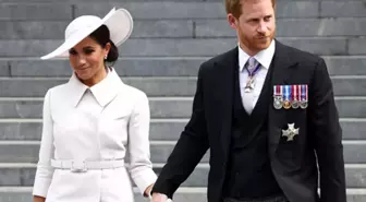 Prens Harry, annesi Prenses Diana'nın soyadını almak istiyor