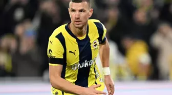 Yok artık Dzeko! Herkes jübilesini beklerken dünya devine imzayı atıyor