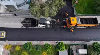 Ümraniye Belediyesi Yol Bakım ve Onarım Çalışmalarına Devam Ediyor