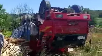 Yalova'da Freni Boşalan Kamyon Ters Devrildi