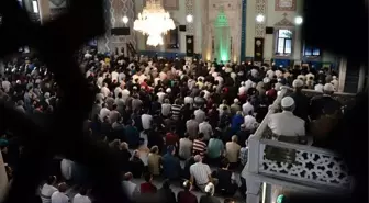 Ağrı bayram namazı saat kaçta 2025? Kurban Bayramı namaz vakti ne zaman? Diyanet il il Kurban Bayramı namaz saatleri!