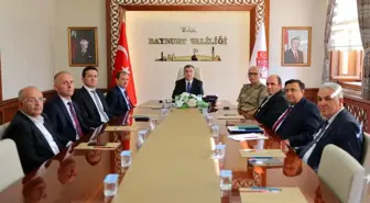 Bayburt'ta Sahipsiz Hayvanlar İçin Toplantı Gerçekleştirildi