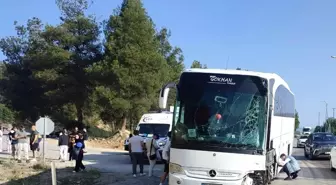 Burdur'da Yolcu Otobüsü Kaza Yaptı: 6 Yaralı