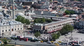Eminönü'nde Kurban Bayramı Alışverişi Yoğunluğa Sebep Oldu