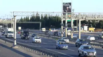 Kurban Bayramı'nda İstanbul'dan Yola Çıkanların Trafik Yoğunluğu