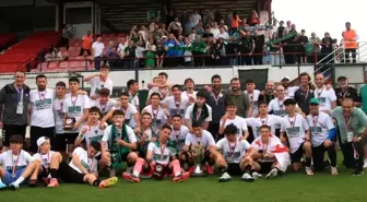Kocaelispor U19 Takımı Şampiyonluk Primini Aldı