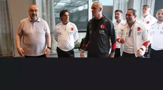A Milli Futbol Takımı'ndan Geleneksel Bayramlaşma Töreni