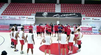Aliağa Petkimspor Yabancı Başantrenör Arayışına Girdi